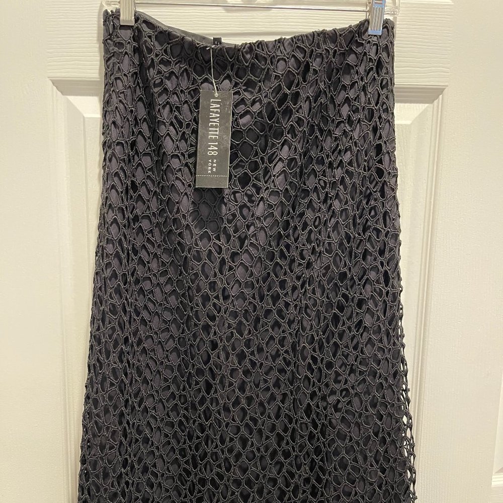 Lafayette 148 New York - Long Black A line Skirt with elegant crochet in size 6
